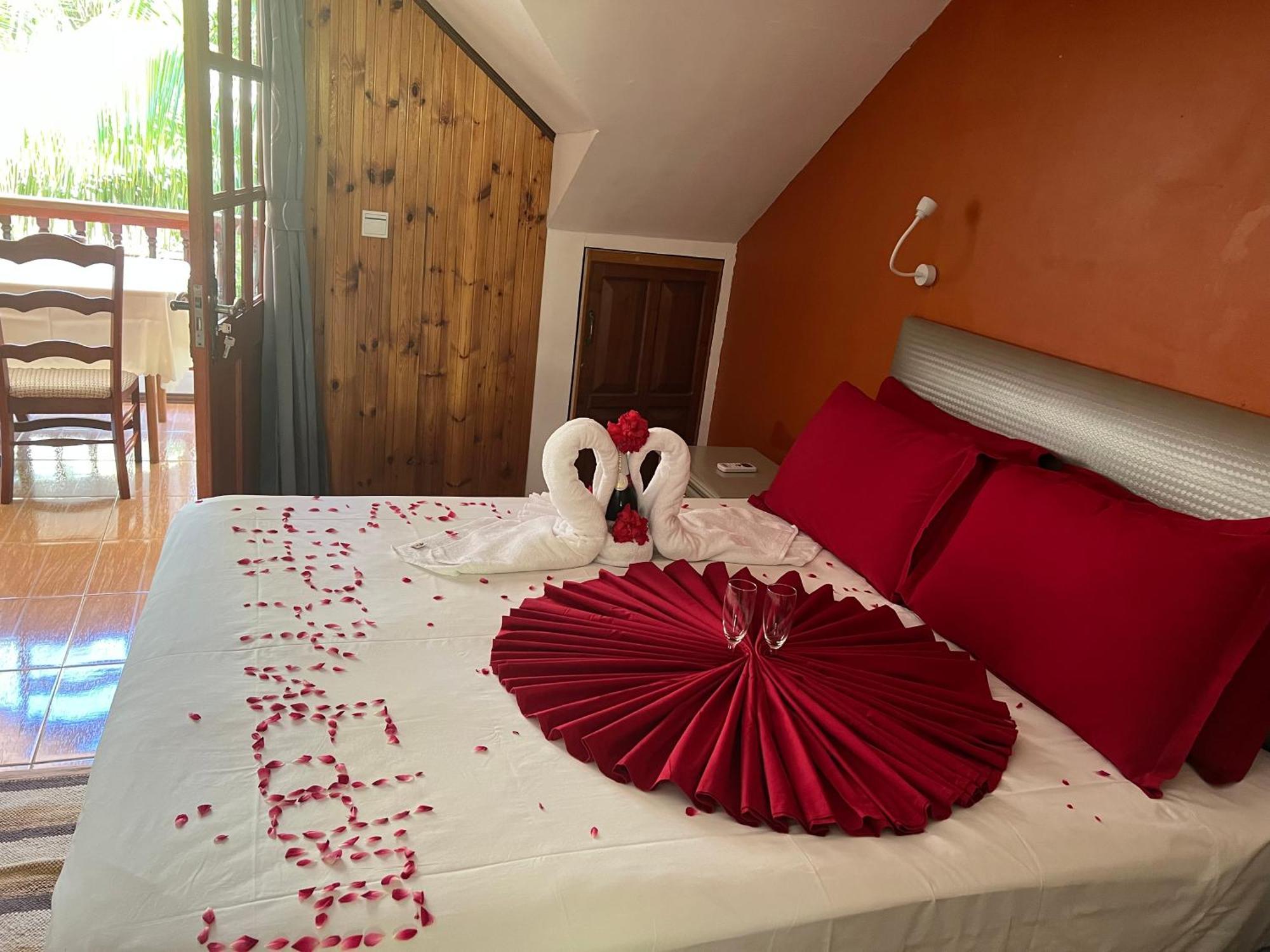 Chloe'S Cottage Self-Catering Insel Insel La Digue Exterior foto