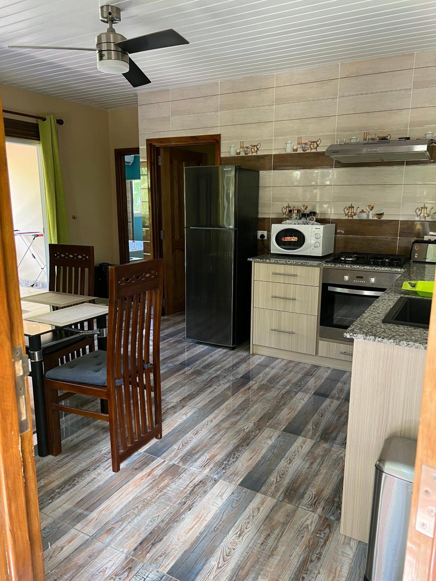 Chloe'S Cottage Self-Catering Insel Insel La Digue Exterior foto